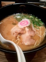 「豚骨醤油」@TOKYO 豚骨 BASE MADE by 博多一風堂 ecute品川サウス店の写真