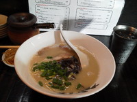 「らーめん＋替玉(ハリガネ)」@狼煙 松本店の写真