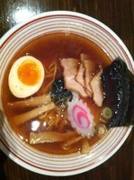 「特製本町中華そば」@本町ロマンスの写真