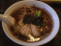 「支那そば大盛」@支那そば きび 神田本店の写真