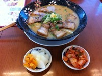 「豚骨チャーシュー麺」@大阪ふくちぁんラーメン 岐阜大垣店の写真