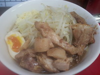 「ラーメン（並）７００円」@モッコリ豚の写真