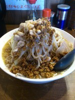 「味噌ラーメン（全マシ）　880円」@ラーメンアキラの写真