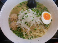 「ローズソルトそば」@味噌麺処 花道庵の写真