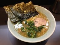 「中盛り　濃いめ・固め・少なめ　ほうれん草増し」@匠家 ひたちなか店の写真