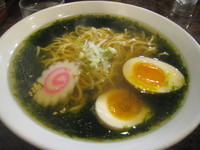 「のりしおらーめん＋味玉」@らーめん超ひがし皐月の写真