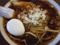 「ラーメン+半熟玉子=580円」@木更津らーめんの写真