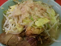 「小豚（麺少なめ、アブラ、ニンニク）　￥750」@ラーメン二郎 桜台駅前店の写真