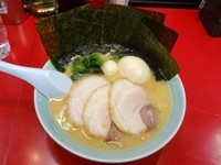 「631ラーメン（900円）」@横浜家系ラーメン 立川 壱七家の写真