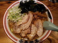 「肉炙りそば　１０００円」@松戸中華そば 富田食堂の写真