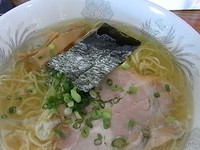 「塩ラーメン(油多め)」@伊達屋の写真