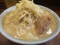 「ぶた入りラーメン ￥800」@ラーメン二郎 池袋東口店の写真