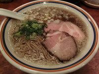 「特上背脂煮干そば（850円）」@らーめん 晴の写真