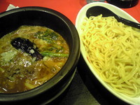 「石鍋カレー味噌つけ麺（中盛）￥850」@つけめん工房 浅草製麺所の写真