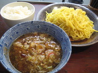 「鶏醤油つけ麺（中盛り）680円＋ライス100円」@つけ麺 大臣 宇田川町店の写真