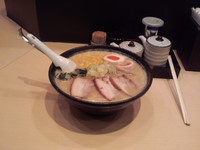 「札幌味噌豪快全部入り【980円】」@中華そば 真骨頂の写真