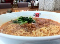「担々麺＋半チャーハンセット」@香港飲茶楼ル・パルク ビッグサイト店の写真