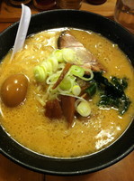 「味噌ラーメン feat.味玉」@北海道ラーメン 須智の写真