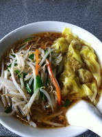 「もやしワンタン麺」@中華麺店 喜楽の写真