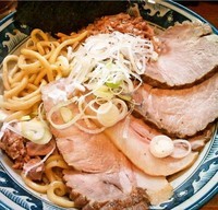 「油そば+チャーシュー増し(750円+250円)」@兎に角 松戸店の写真