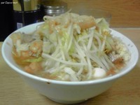 「小豚+うずらの玉子　アブラニンニク」@ラーメン二郎 栃木街道店の写真