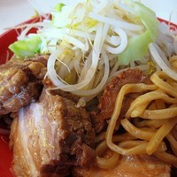 「ブタメン（中）+豚マシ（全マシ）　800円」@恵比寿ブタメンの写真