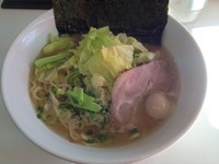 「のりラーメン＋キャベツ（￥650＋￥100）」@すゞのやの写真