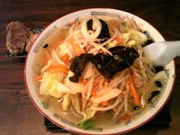 「唐揚げ野菜タン麺」@丹行味素 北新横浜本店の写真