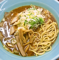 「味噌らーめん　￥８００　＋　チャーシューおこわ（サービス）」@名代らーめん 航海屋 新宿店の写真