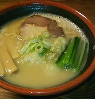 「味噌鶏白湯」@拉麺酒房 熊人の写真