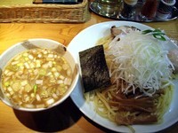 「得製つけ麺（中盛り）、1020円（同一価格）」@らーめん・つけ麺 我家の写真