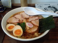 「焼豚ワンタンメン味玉入り（大盛り）」@白河手打中華 賀乃屋の写真