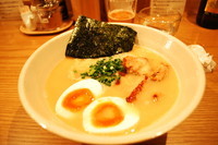 「鶏ポタラーメン特濃　￥680」@鶏ポタラーメン THANK 大門店の写真