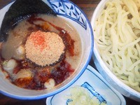 「辛辛魚つけめん特盛＋生ニンニク」@麺処 井の庄の写真