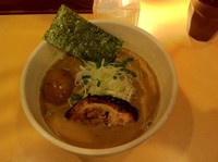 「豊潤味玉らーめん」@らーめんまごころの写真