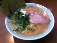 「ラーメン並（650円）＋チャーシュー（200円）」@寿々㐂家の写真