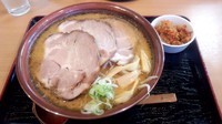 「チャーシューラーメン（味噌）+イエロー」@すすきのラーメン 永龍亭の写真