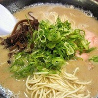 「本格焙煎どんこつ　600円」@九州どんこつらーめん ○どの写真