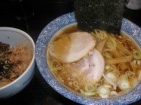 「中華そば（６８０円）多賀野丼（１５０円）」@中華そば 多賀野の写真