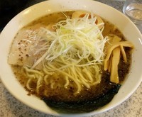 「塩らあめん（大盛同額）（600円）」@らあめん わかばの写真