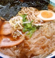 「手打ワンタン麺(950円)」@手打ち中華 トクちゃんらーめんの写真