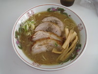 「中華そば（肉増しダブル）：650円」@肉屋の写真