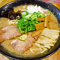 「超濃厚トンコツ￥７５０（濃度Lv60）」@麺匠 克味の写真