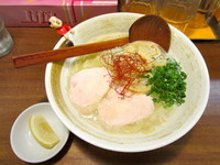 「濃厚鶏白湯らーめん」@麺匠ようすけの写真