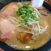 「特製焙煎どんこつ」@九州どんこつらーめん ○どの写真