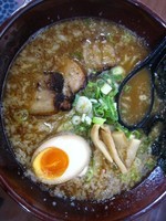 「しょうゆトンコツラーメン」@くねくねラーメン 長浜店の写真