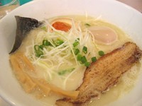 「味玉塩鳥そば」@まる兵らーめん 高崎本店の写真