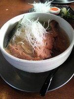 「塩らーめん　チャーシュー１枚のせ　６８０円」@麺屋こころの写真