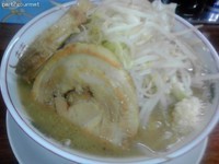 「豚入りラーメン★コールは『ニンニク』」@ラーメン 龍郎の写真