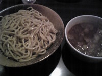 「辛つけ麺（大盛り無料）＋豚皿半分」@徳川膳武 あばらやの写真